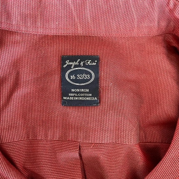 Joseph & Feiss Men’s Cranberry Red Button Up Light Dress Shirt-Size 16 32/33 - Picture 3 of 5